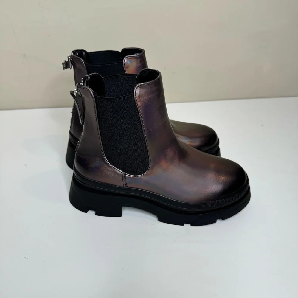 Steve Madden Iridescent Black Girls Boots Booties Sz 3 NWOT
